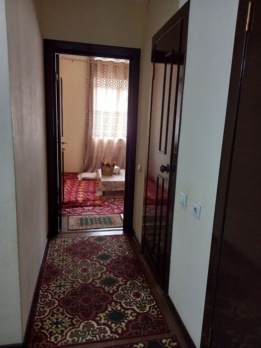 Shoshilinch  dom sotiladi manzil yashil dunyo tomon 7 etajli domlar