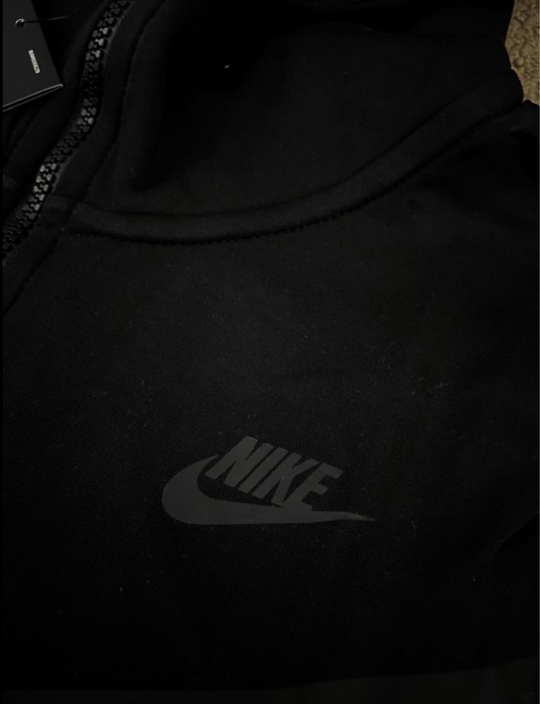 Hanorac Nike Tech Negru