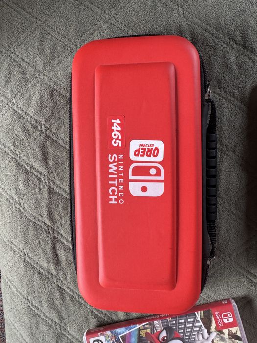 Продаю свой Nintendo Switch Oled