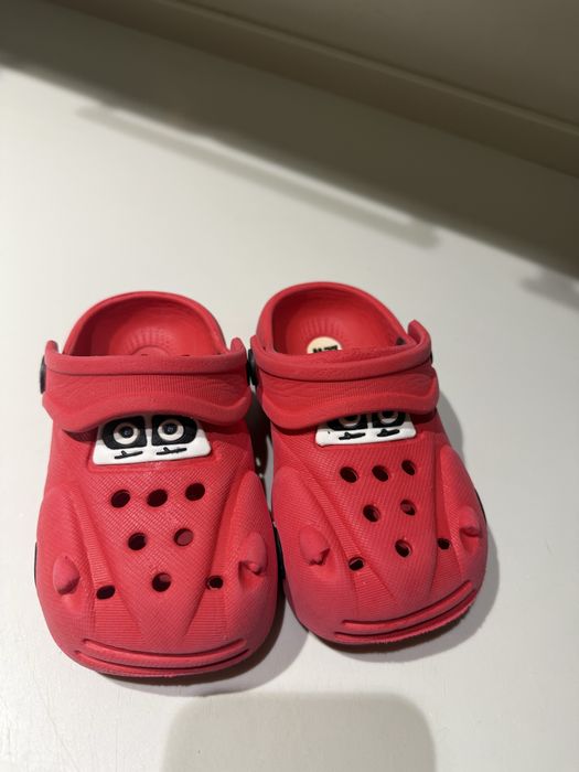 Детские резиновые тапочки