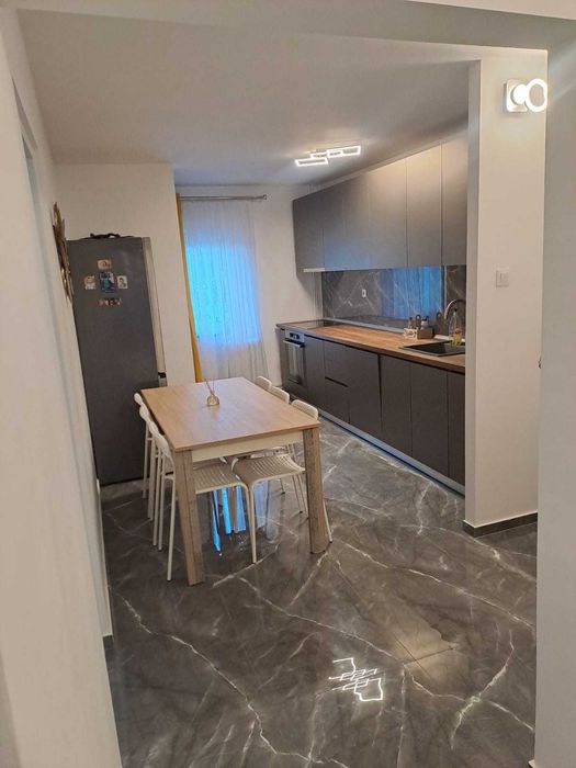 Apartament 4 camere modern