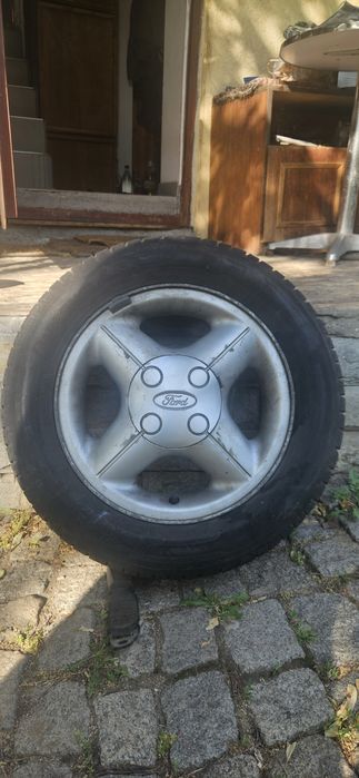 Гуми Kleber 185/60R14, летни 4 броя, комплект с алуминиеви Ford джанти