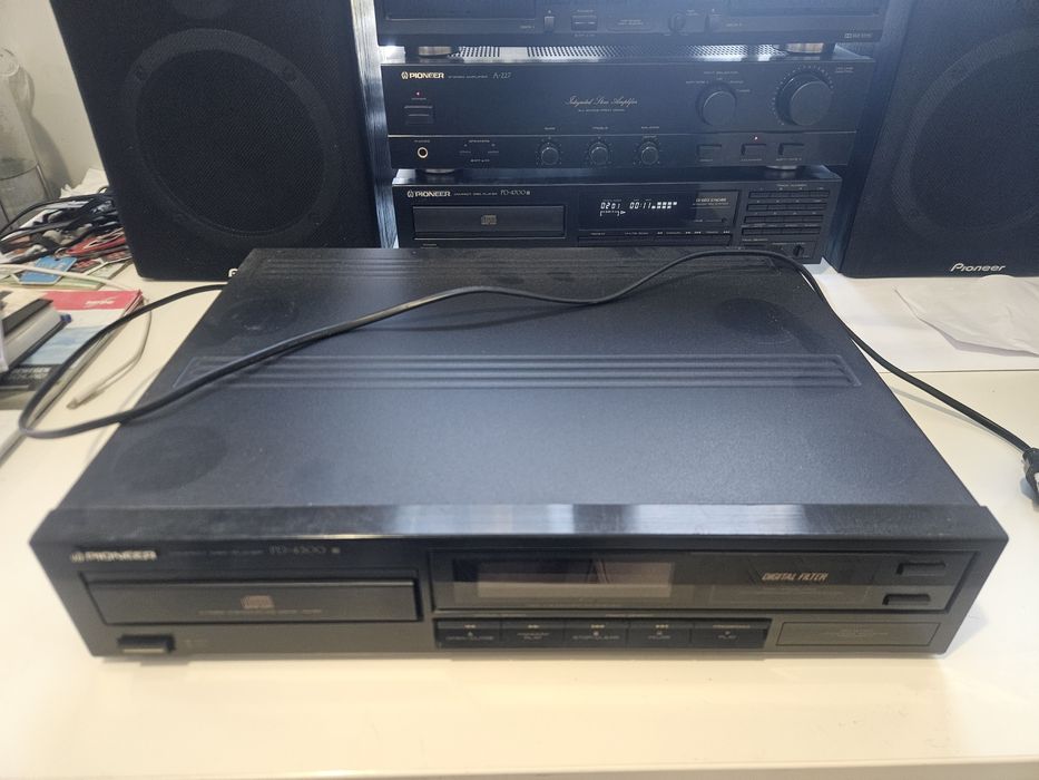 CD player Pioneer