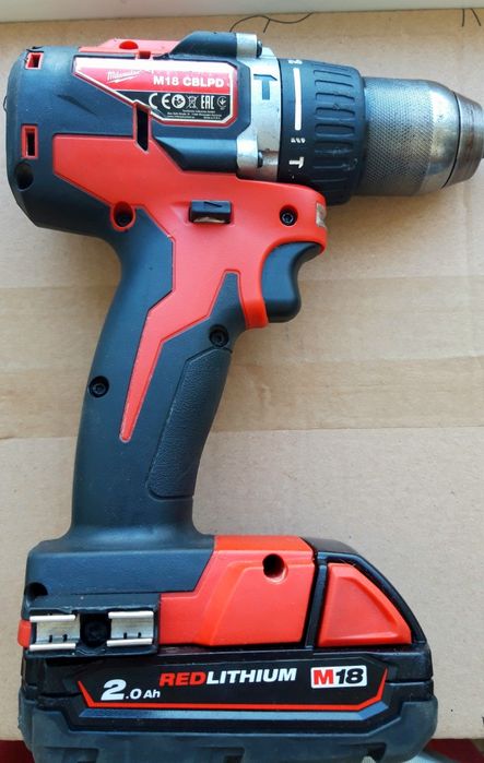 Filetante Milwaukee ,Bosch