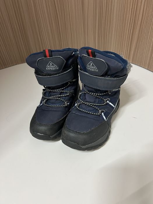 Продам сапоги для мальчика