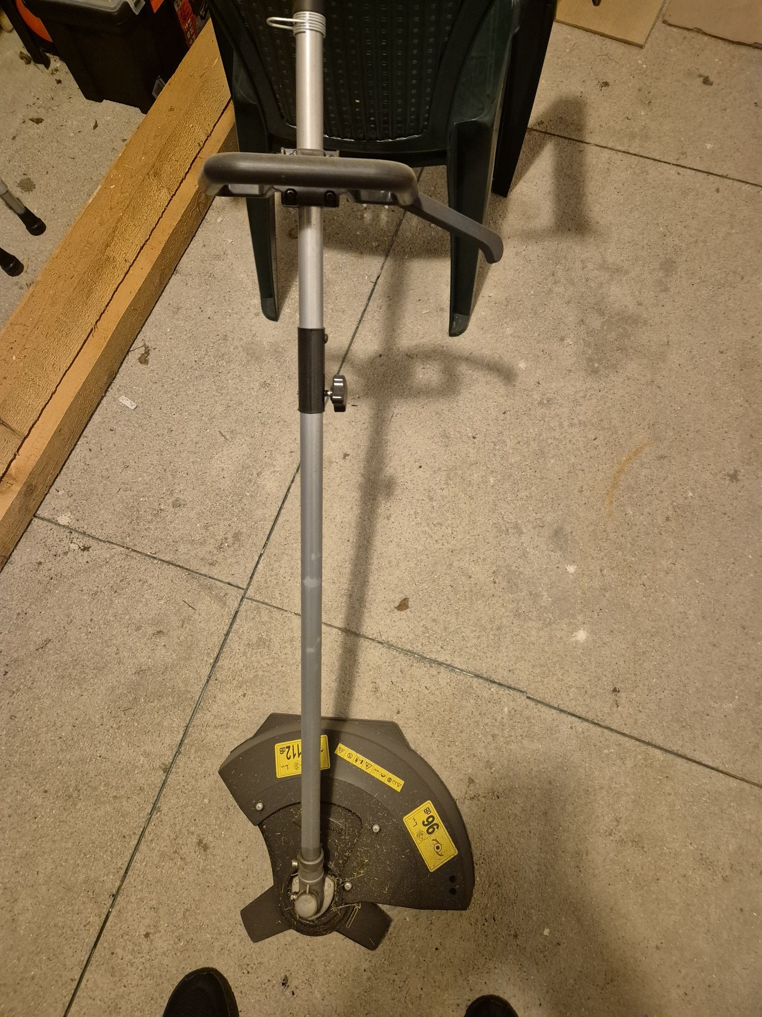 Motocoasa electrica