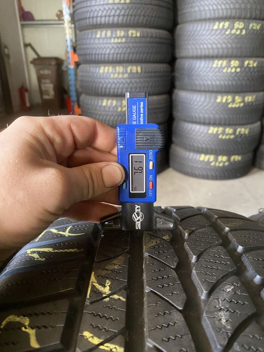 Anvelope iarna 235/55/17 Continental 4x4 Winter Contact 235 55 19 R19