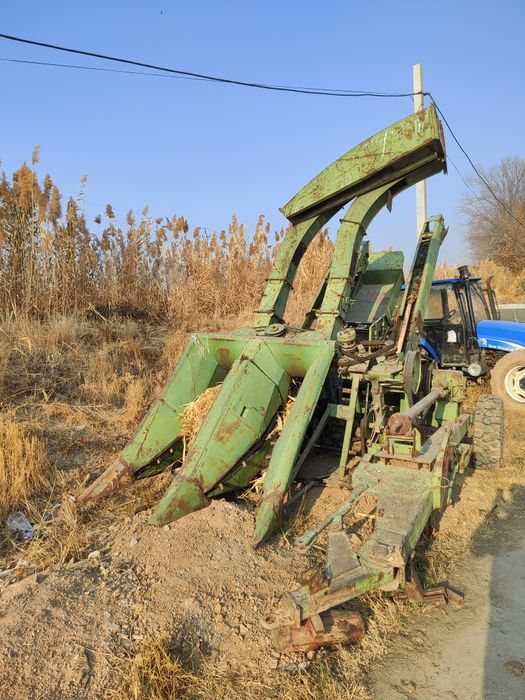 Макка орадиган комбайн"Херсон 7" Сотилади.