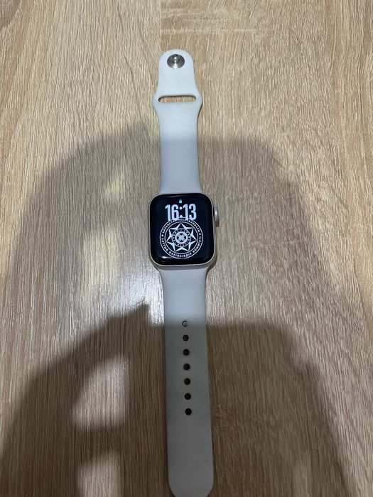 Продам эпл вотч 7 серия