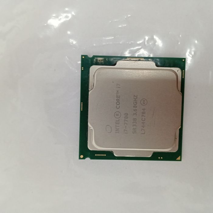 Процессор i7-7700 , LGA 1151
