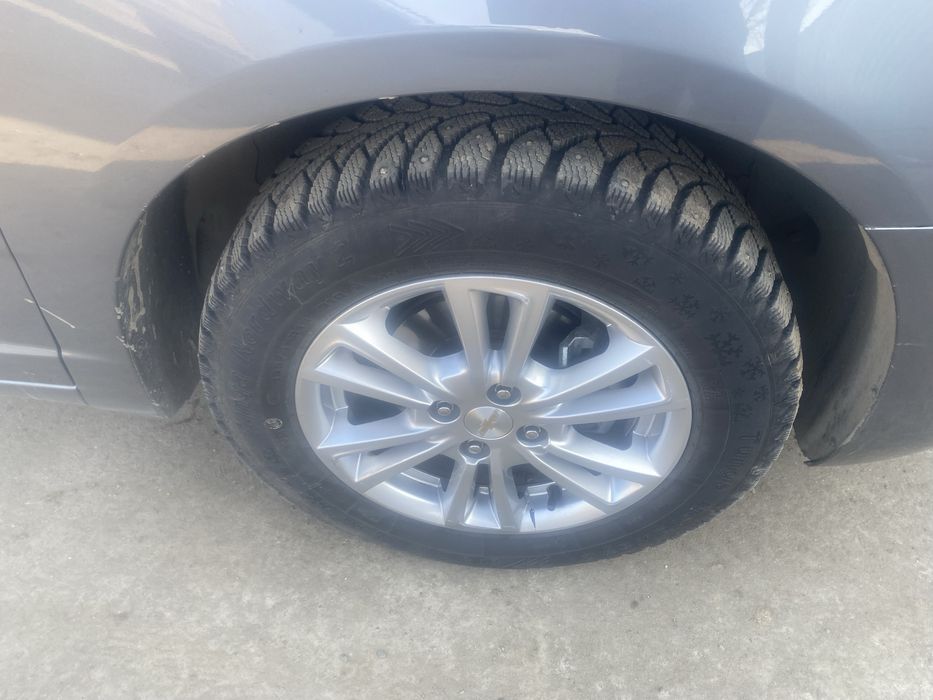 Продам шины 2 новые 2 поддержиные щас стоит