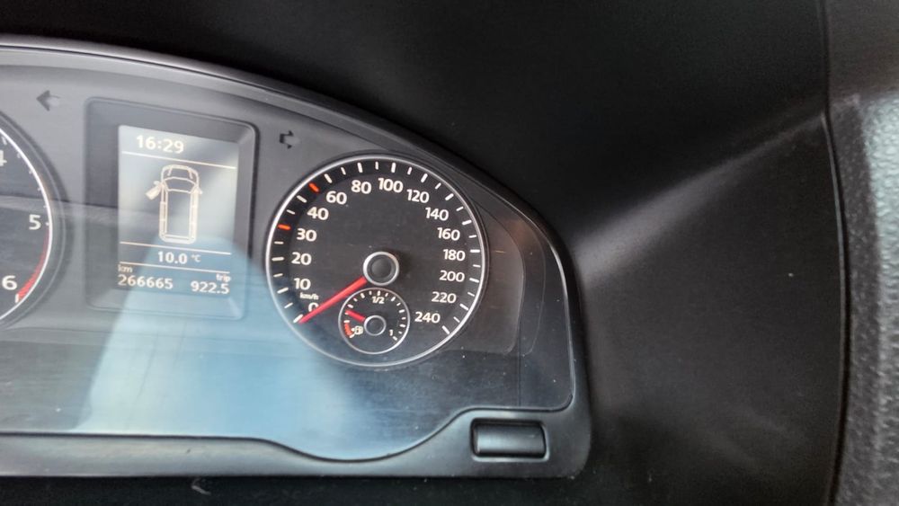 Wv caravelle an 2013