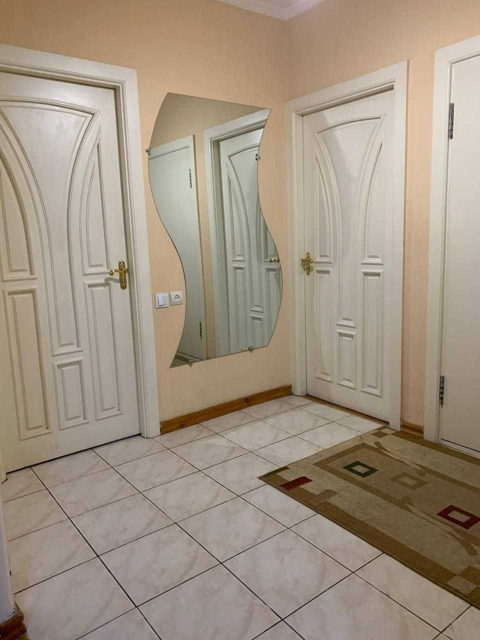 3-х комнатная квартира на Дархане (кирпич/77 сер.)  ID: 2698