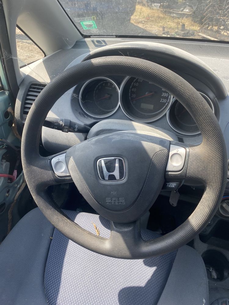 honda jazz 1.2 2002 на части хонда джаз