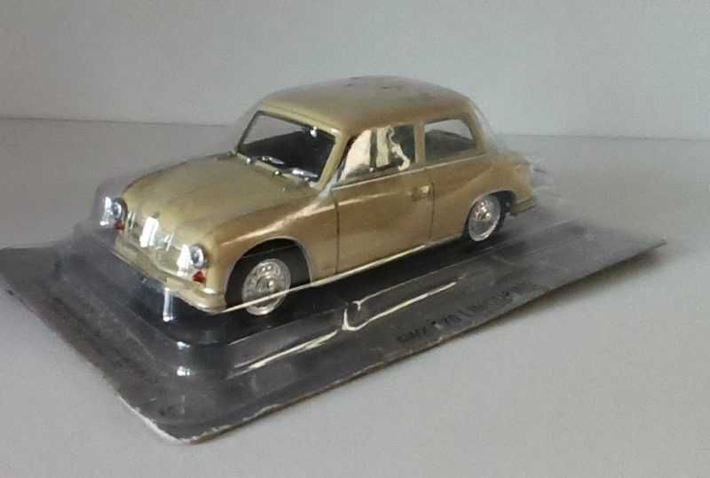 Macheta AWZ P70 Limousine 1956 - DeAgostini Masini de Legenda 1/43