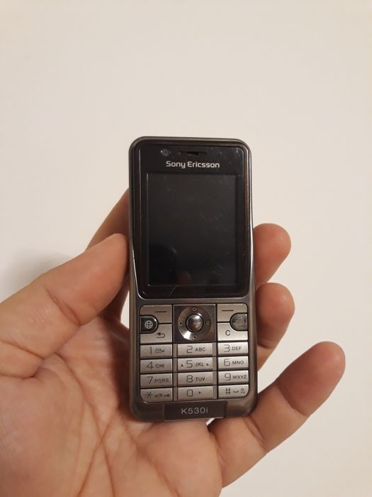 Sony Ericsson K530i in stare buna, telefon vechi de colectie, necodat