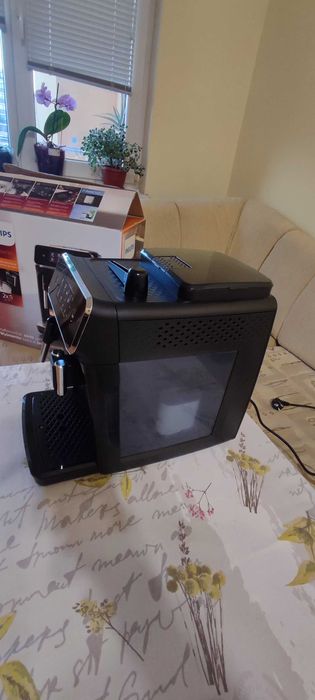 Кафе машина Philips 2200 series