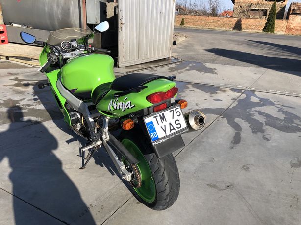 Kawasaki ninja zx9r