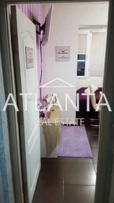 Продава се Двустаен апартамент в Варна, Център - 54 кв.м за 2204 €/кв.м - Снимка #2