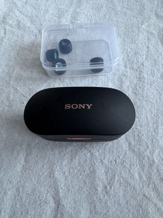 Продавам слушалки sony wf 1000xm4
