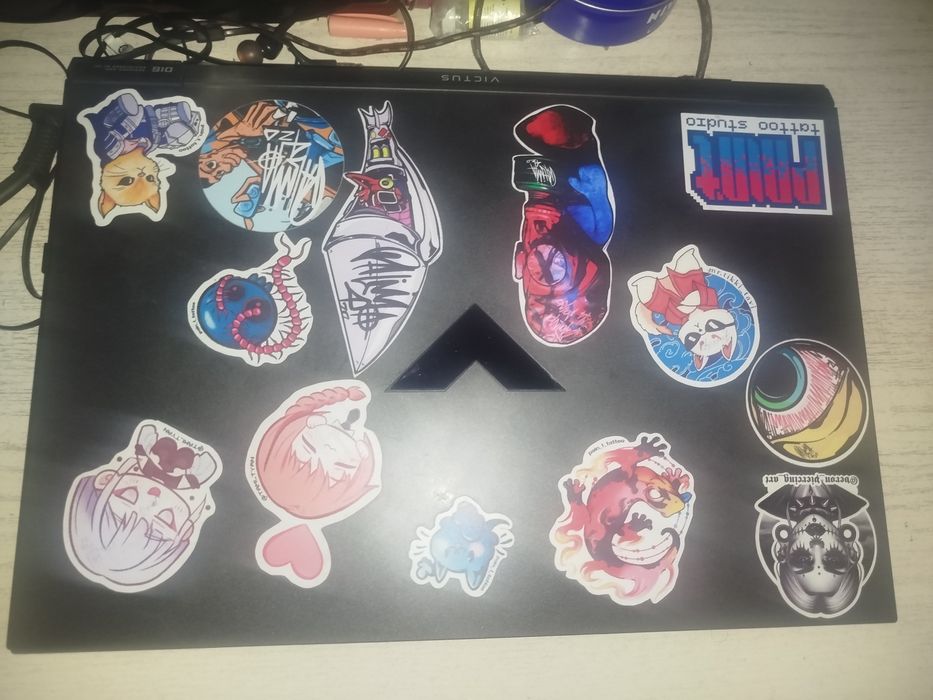 Ноутбук hp victus