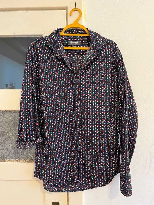 Camasa Desigual, Marimea M