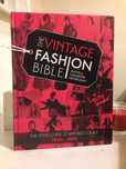 The Vintage Fashion Bible carte pentru masuta de cafea album noua