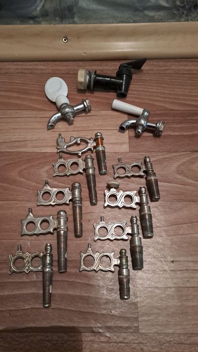 Советские краники-штоки.