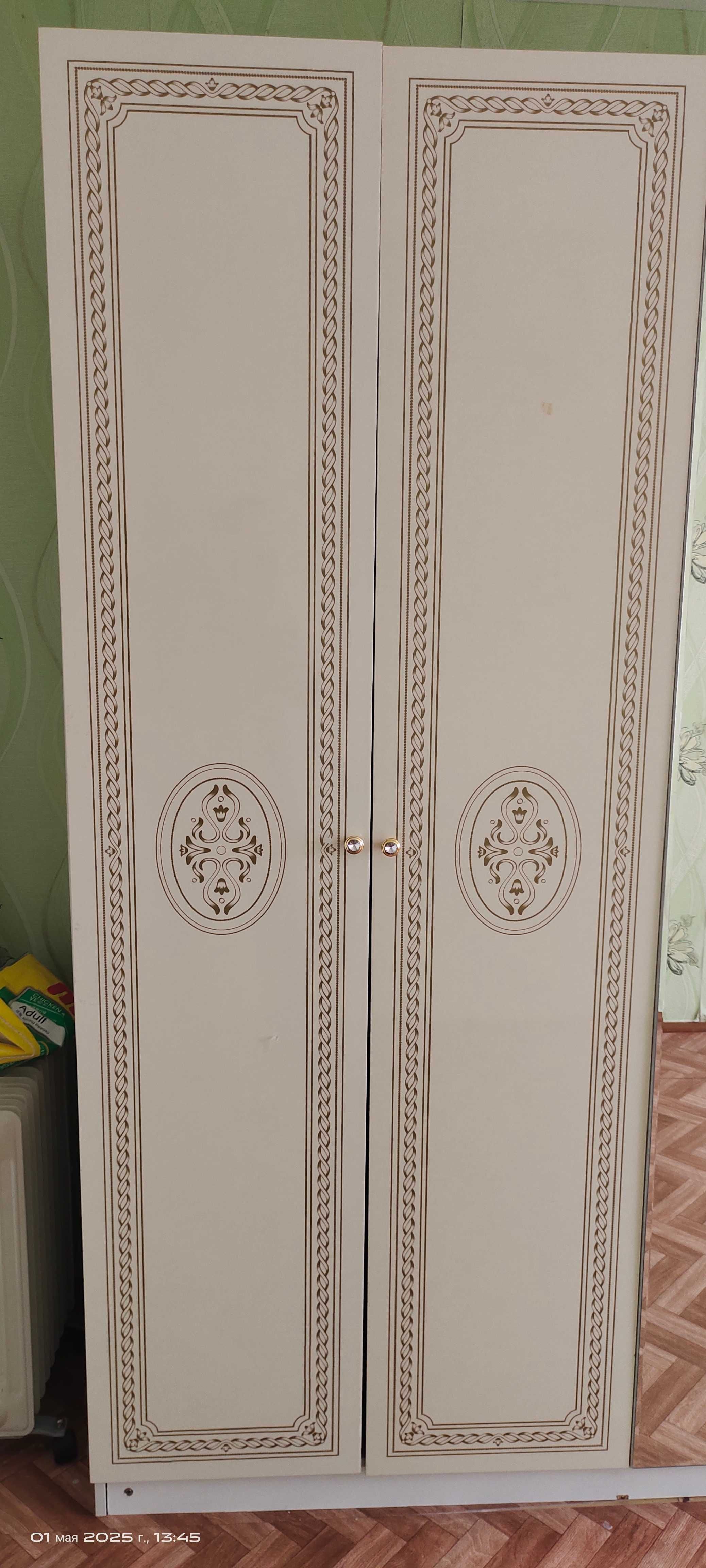Продам шкаф для одежды в Лисаковске