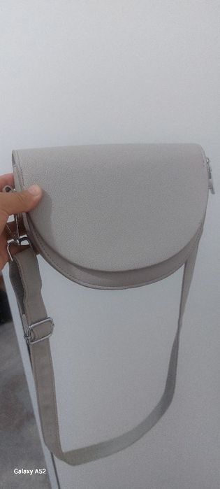 Продам женскую сумку