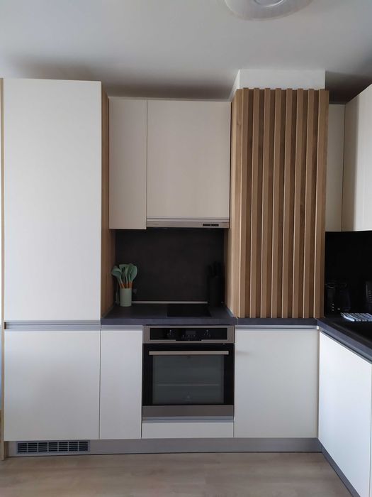 Дава се под наем Двустаен апартамент в Варна, Бриз - 76 кв.м за 950 € - Снимка #10