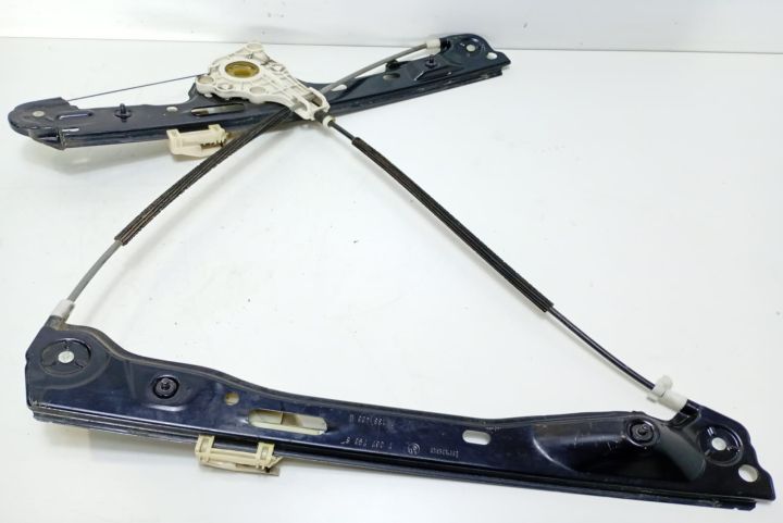 Macara dreapta fata   7067796S BMW Seria 1 E81/E82/E87/E88 (facelift)