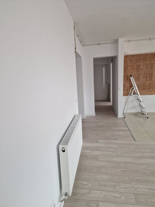 Vând apartament Baciu
