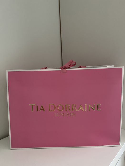 Елегантен бял гащеризон- Tia Dorraine London