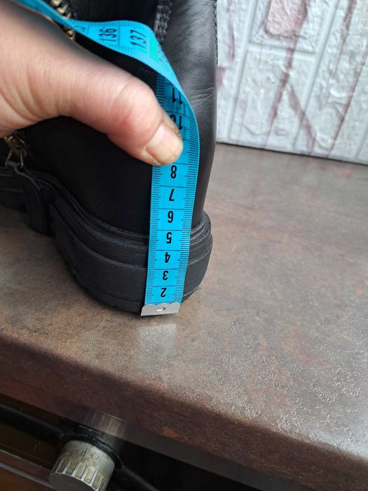 дамски ботуши,зимни обувки,боти на платформа,кубинки,Musette номер39