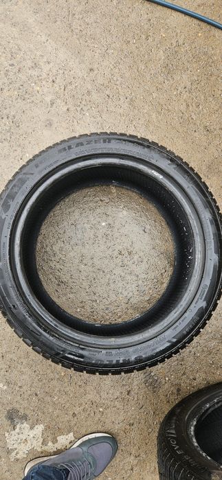 Гуми зимни Ice Blazer Alpine 245/45/19" и 275/40/19"