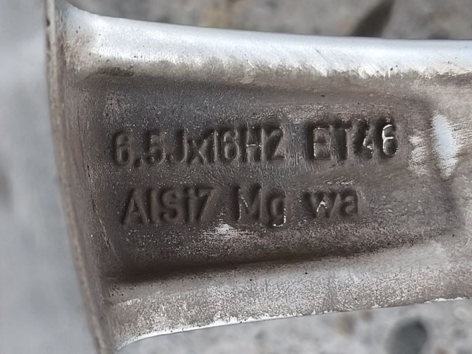 16 цола джанти с гуми от Skoda Octavia III Шкода Октавия