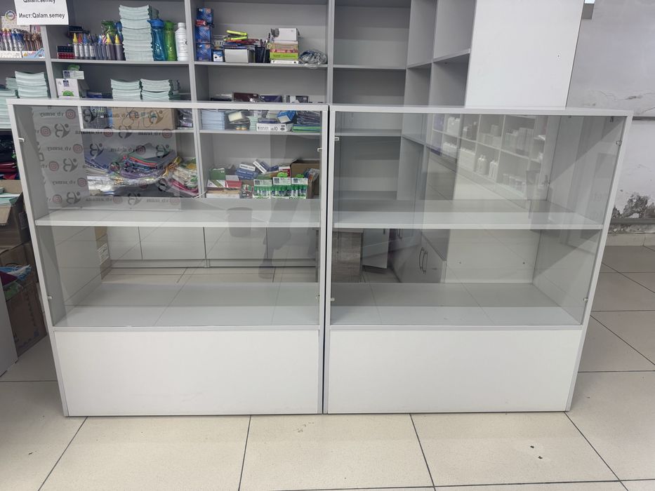 Торговое оборудование Витрины