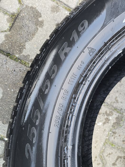 255 55 19 Pirelli