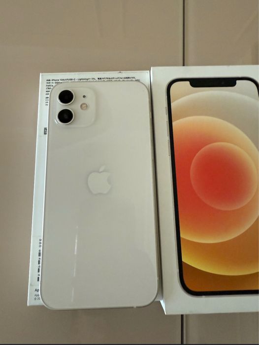 Продам Iphone 12 White