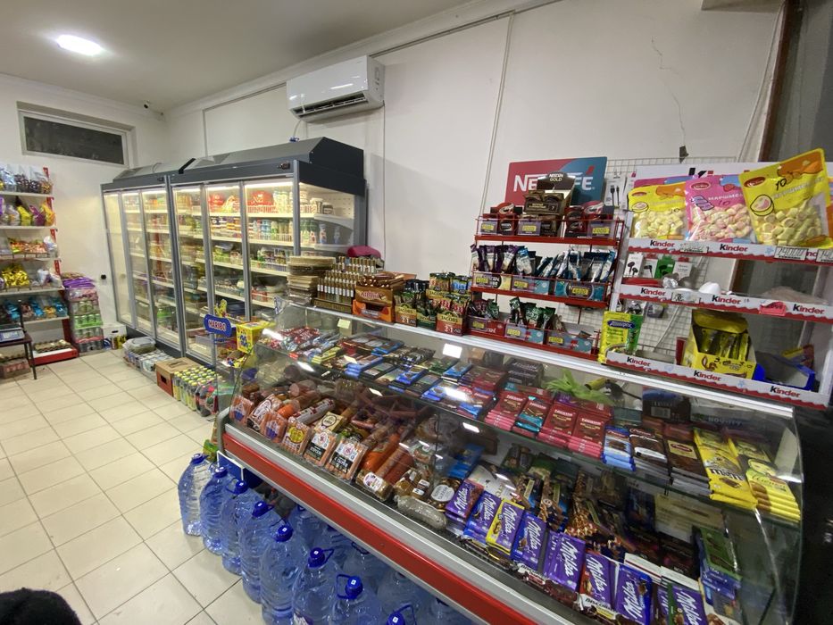 Mini market arendaga beriladi