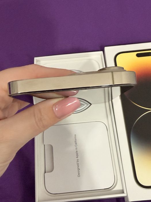 Vand Iphone 14 Pro Max Gold 128Gb//Iphone 13  128gb