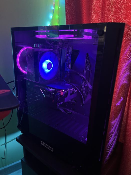 PC Gaming Gtx 1660 super i5 9600k sau schimb cu laptop gaming