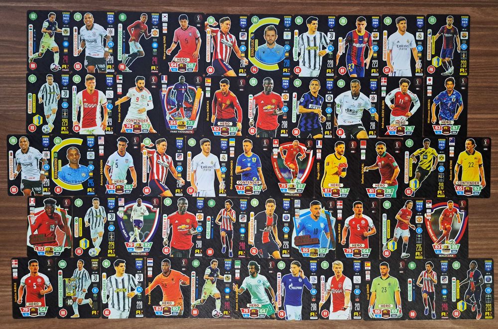 Panini World Football Stars (104 cartonase plasticate)