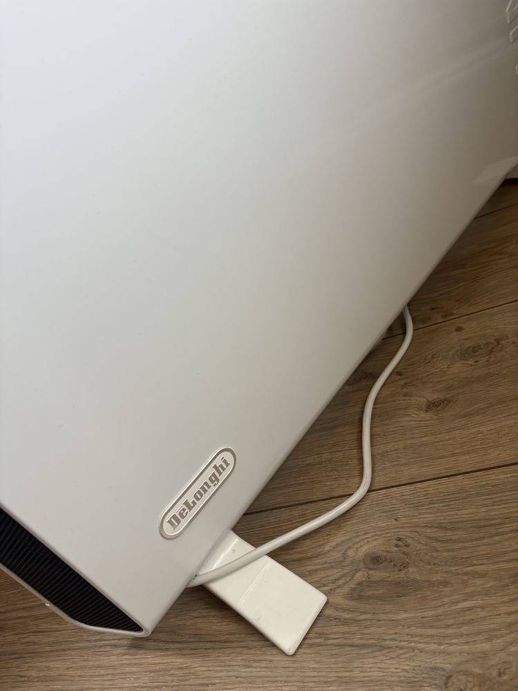 Конвектор DeLonghi