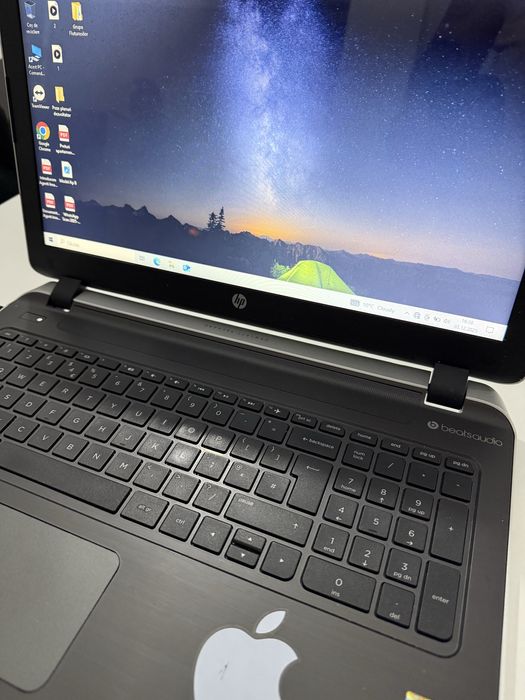 Laptop HP i7 perfecta stare
