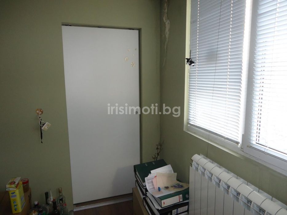 Продава се Двустаен апартамент в София, Свобода - 60 кв.м за 1750 €/кв.м - Снимка #11