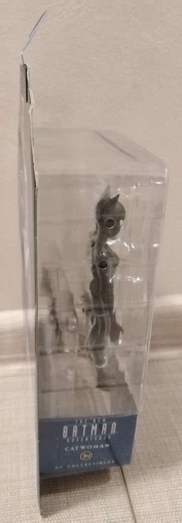 Figurina Catwoman Animated Series [15 cm]