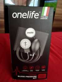 Onelife Механичен апарат за измерване на кръвно налягане.