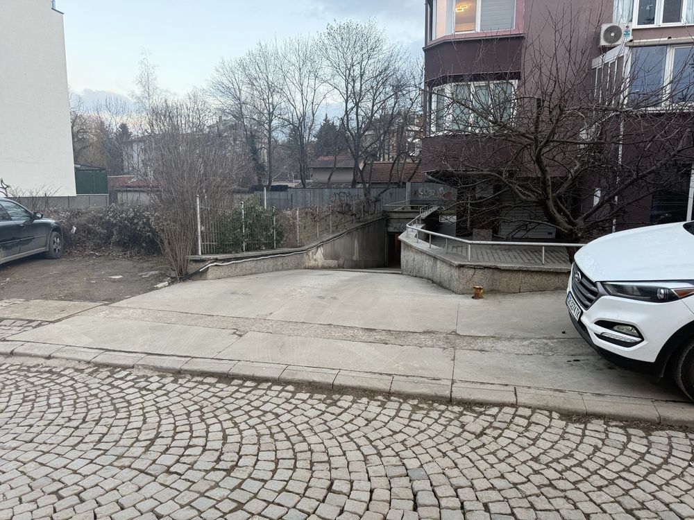 Гараж в кв. Княжево